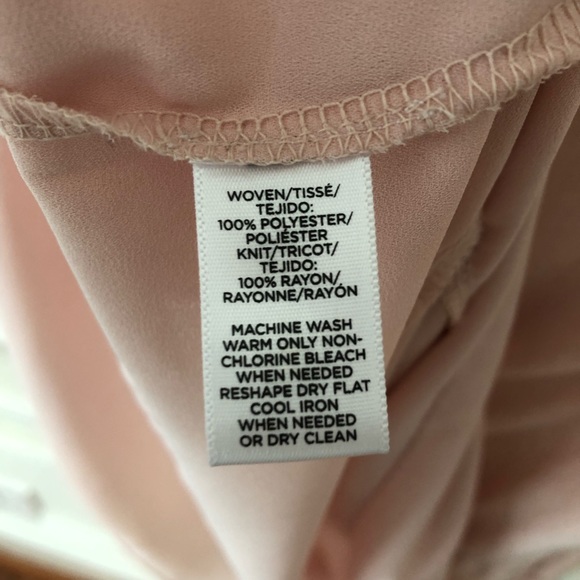 *DONATING SOON* LOFT Tank Top - Picture 5 of 5